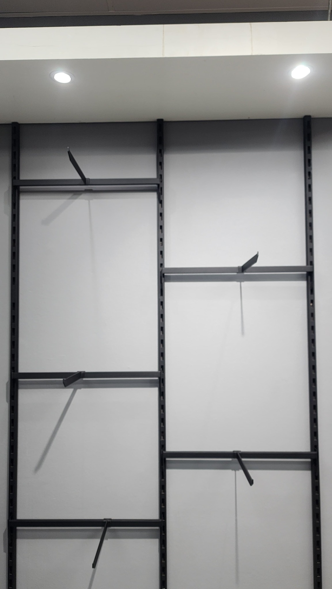 Custom metal retail bracket and display system